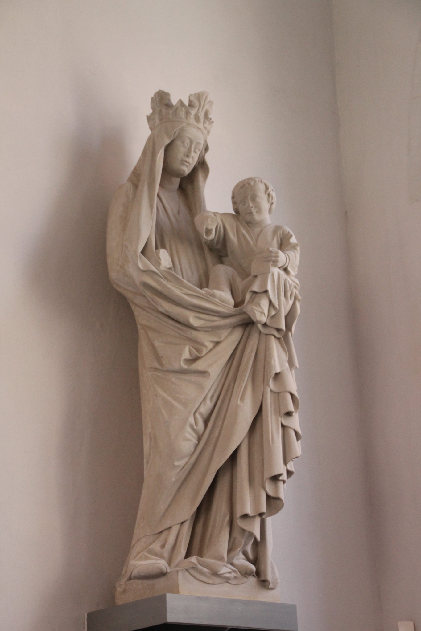 Maria mit Kind, Marienkirche am Naumburger Dom