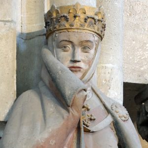 Eine Nahaufnahme der Stifterfigur Uta